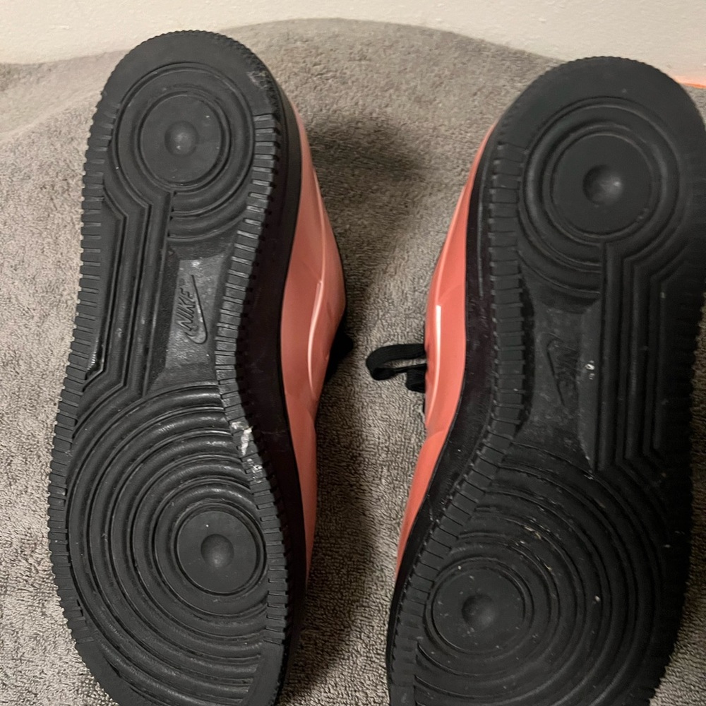 Worn Once Absolute Great Condition - image 4